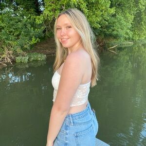 Meet your Posher, Sienna